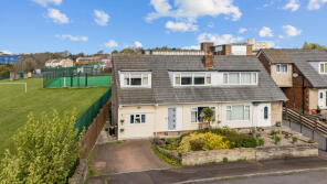 20, Reinwood Avenue, Quarmby, Huddersfield HD3 4DP