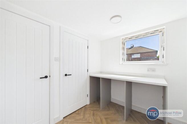 3 bed Semi-Detached for sale Image 8