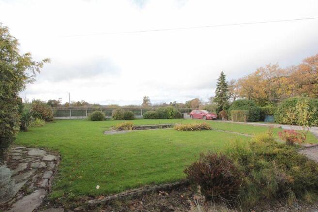 Front Garden (...