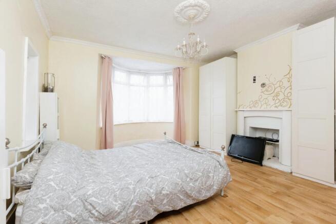 Dining/Bedroom
