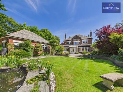 North Park Drive, Blackpool, FY3