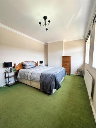 2 bed House for sale Image 10