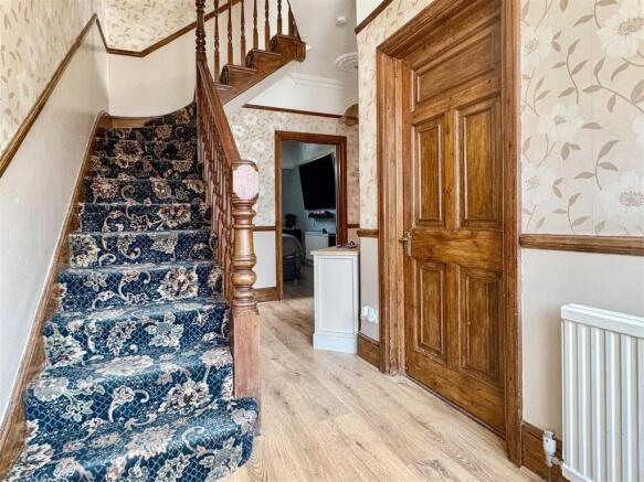 Spacious entrance hall