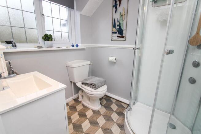 Master En-suite