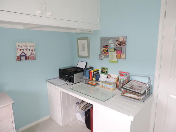 Photo 10