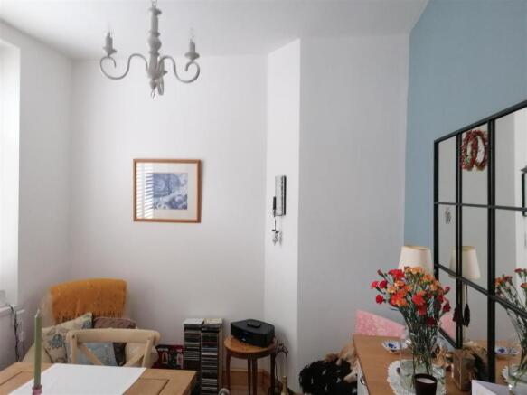 RECEPTION ROOM 1