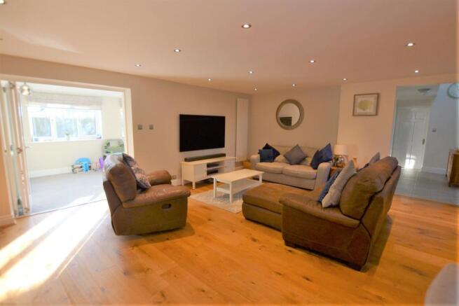 Open Plan Lounge Din
