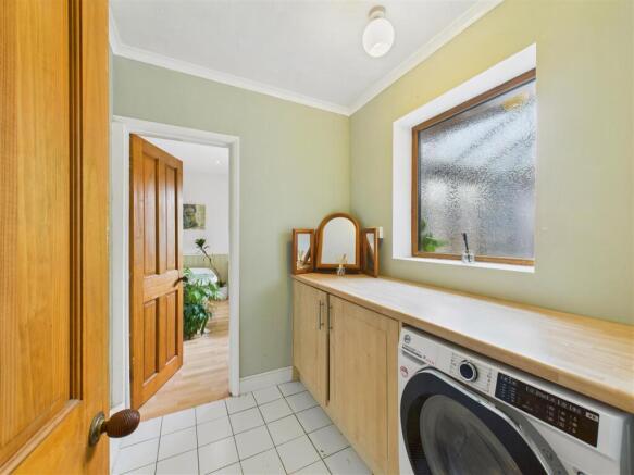 3 bed End of Terrace for sale Image 9