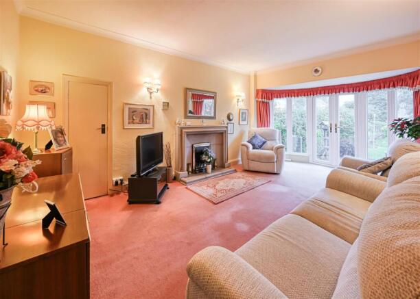 17 Lothians Road-14.jpg