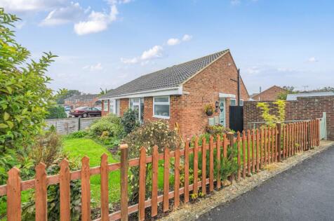 Woodlands Road, Bersted, PO22