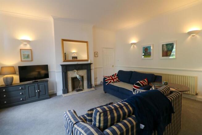 Victoria Road, Aldeburgh photo 4