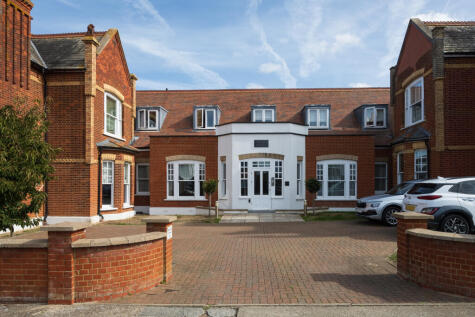 Flat 13, Leander Court, 8 Graystone Road, Whitstable, Kent