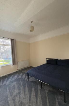 3 bed Terraced to rent Image 12