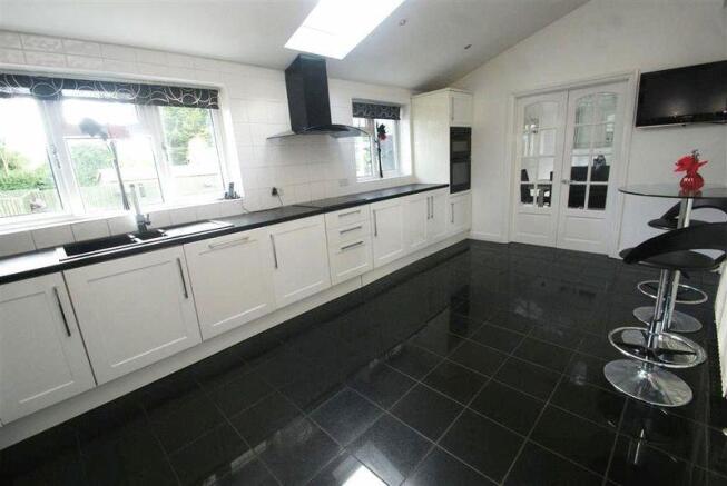 Kitchen/Breakf...