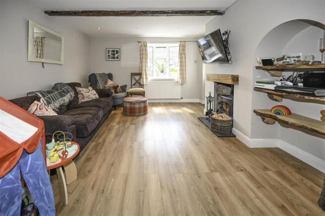 Living/Dining area