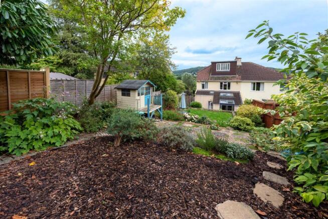 Garden 3.jpg