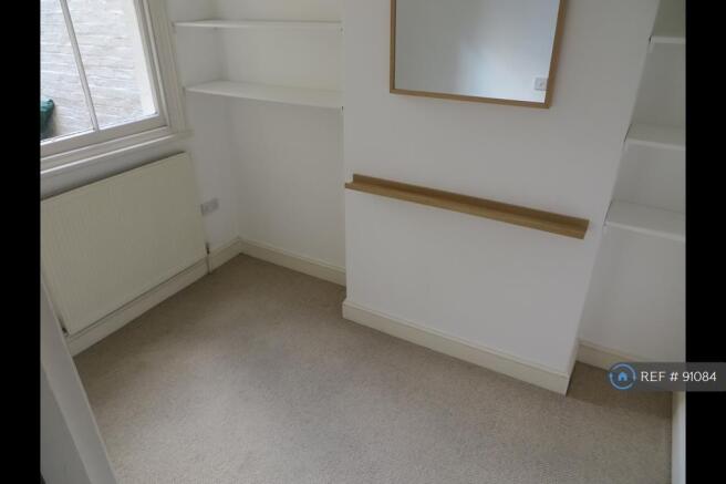 Single Bedroom/ Office