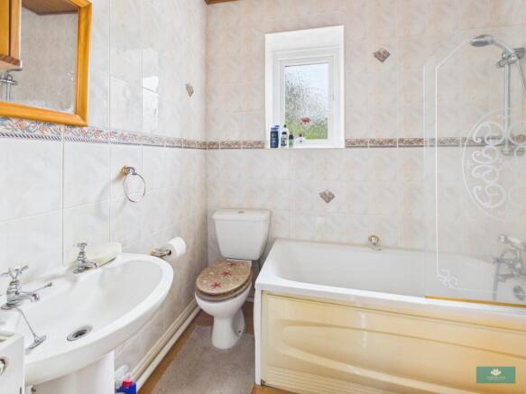 2 bed Terraced for sale Image 9