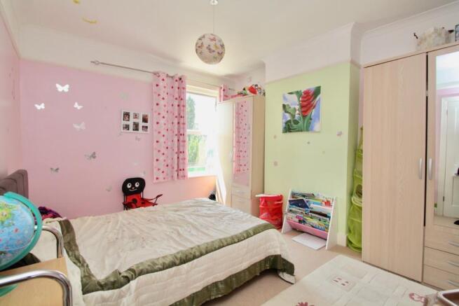Photo 10
