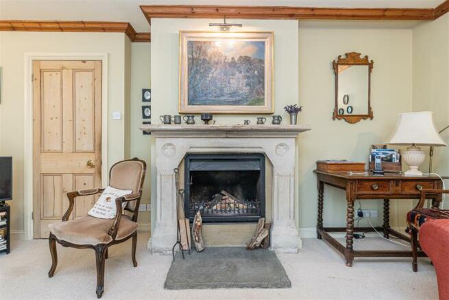 Sitting Room 2.jpg