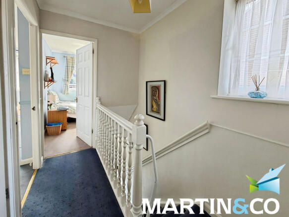 3 bed Semi-Detached for sale Image 8