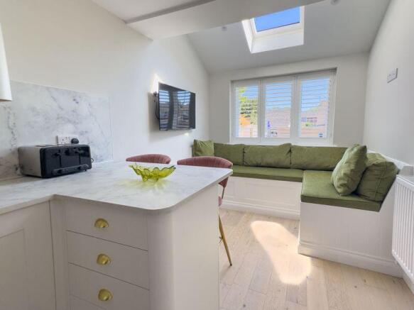 Breakfast Room