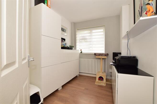 Office/ Bedroom 4