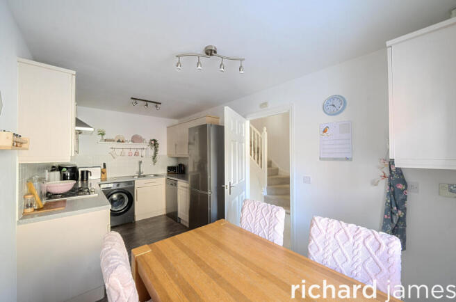 8d27c6b9d64348e5b736ffd6d0e68d6d