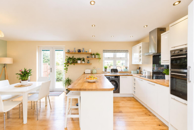 KITCHEN.png