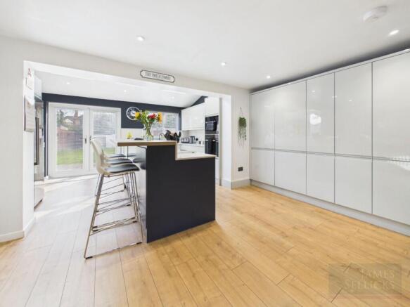 Open-Plan Living Kitchen