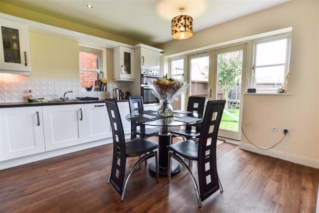 BREAKFAST KITCHEN