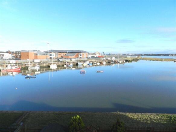 VIEWS OVER ESTUARY