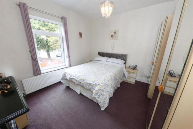 2 bed Terraced for sale Image 11