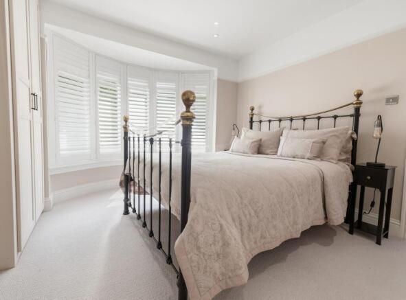 3 bed Semi-Detached for sale Image 10