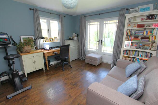 Family Room.JPG