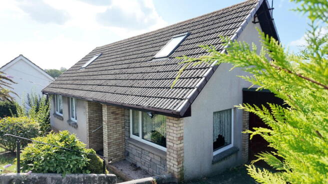 5-bed detached on West Mount, Newton Abbot, £325,000