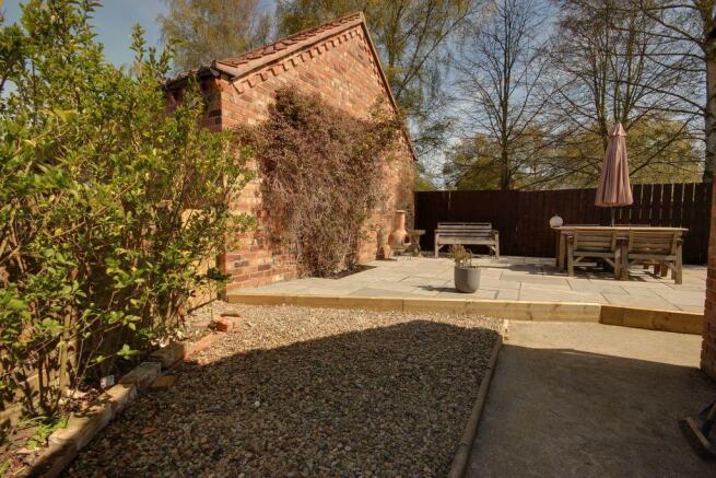 Garden at Side