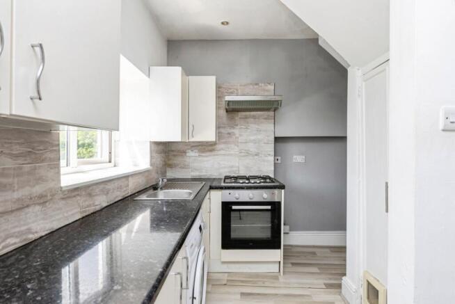 2 bed Terraced for sale Image 9