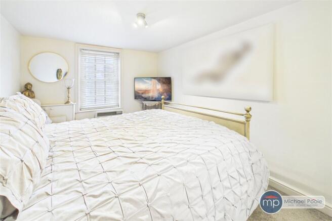 2 bed House for sale Image 11