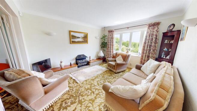 3 bed Semi-Detached for sale Image 7