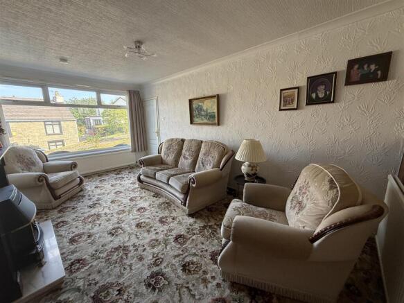 2 bed Semi-Detached for sale Image 8