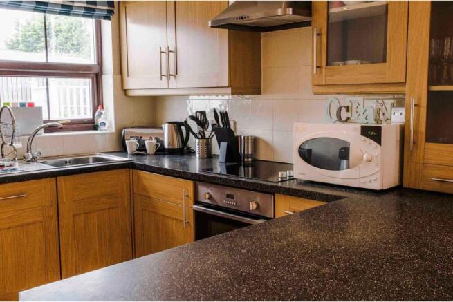 Kitchen / Breakfast