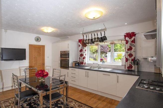 Modern Kitchen...