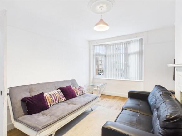 Flat To Rent