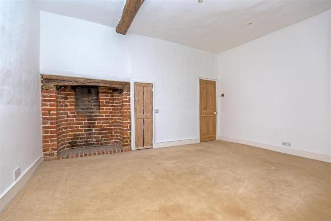 Master Bedroom.jpg