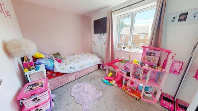 3 bed Town House for sale Image 9