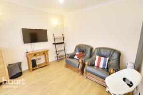 1, Collier Row Lane, Romford RM5 3BL