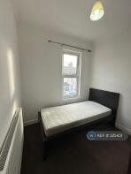 102a, Glenny Road, Barking IG11 8QQ
