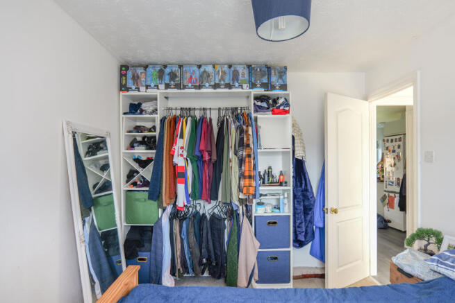 2 bed Flat for sale Image 10
