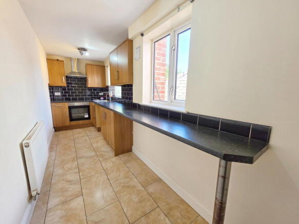 2 bed Terraced for sale Image 7